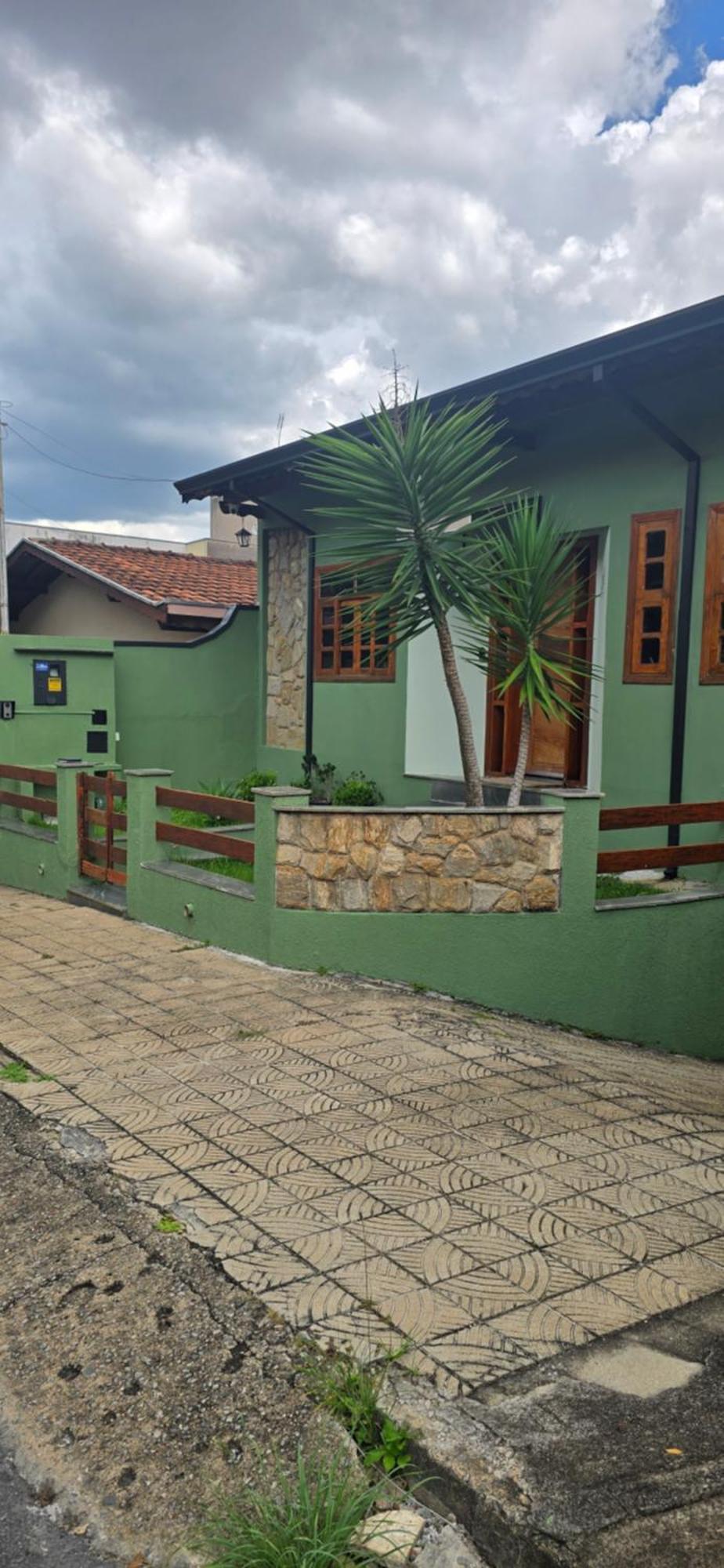Casa Proximo Ao Centro Agradavel E Inteligente Villa Poços de Caldas Exteriör bild